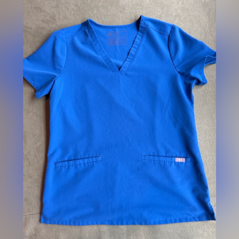 Women’s Small FIGS Royal Blue V-Neck Scrub Top